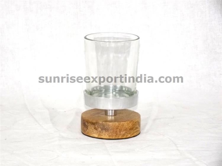 CANDLE VOTIVE WITH WOODEN BASE AND METAL CHAMBER 